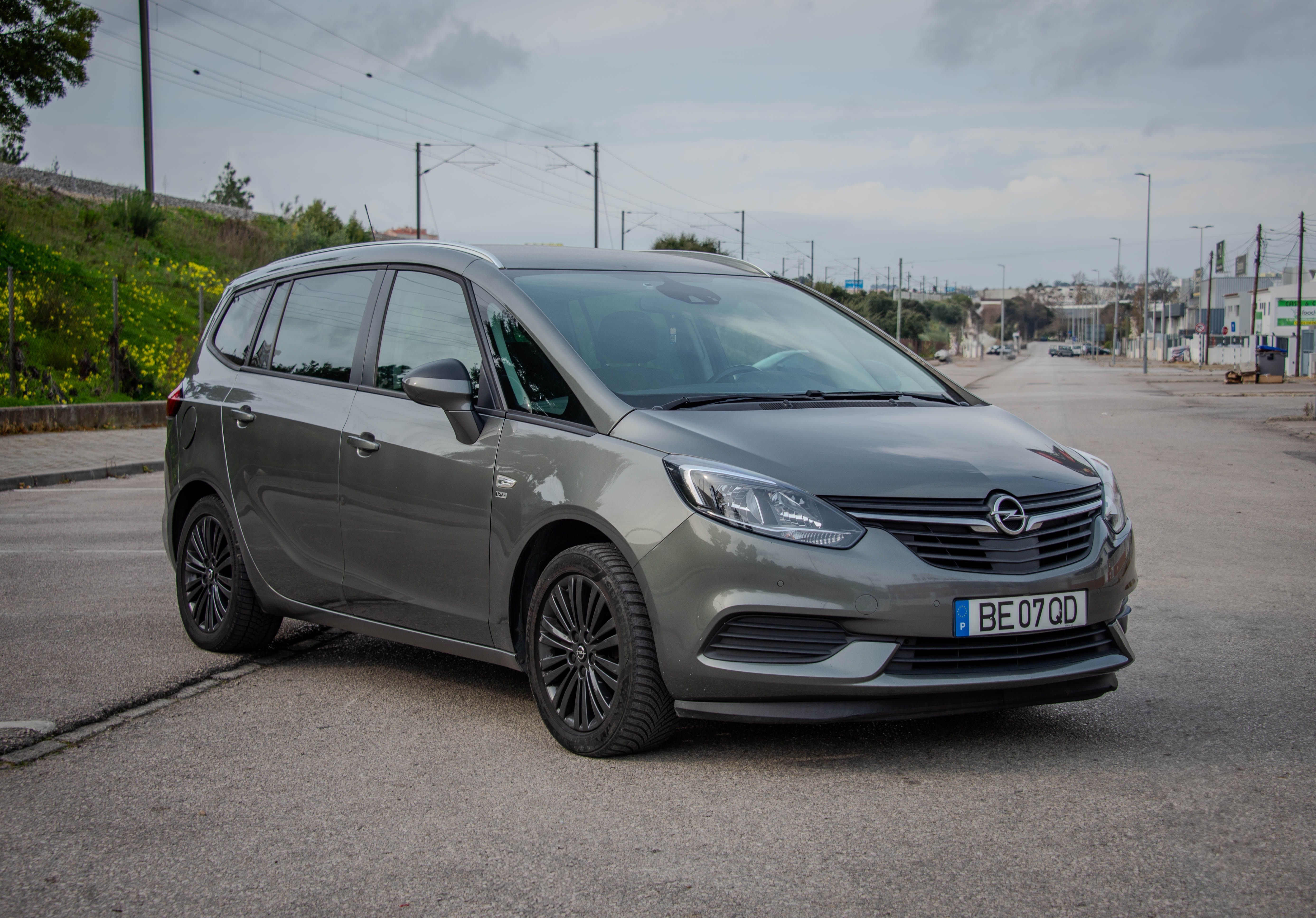 Opel Zafira 2019