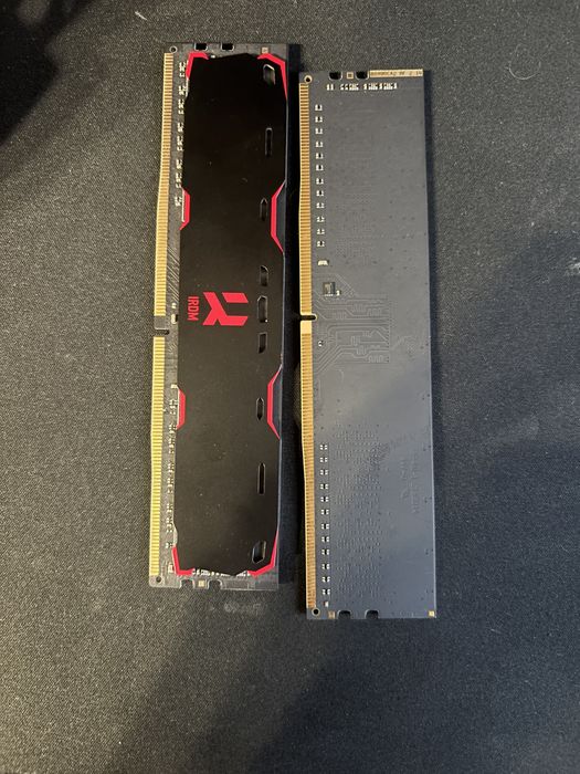 Zestaw 2 kostek ram 8gb i 4gb