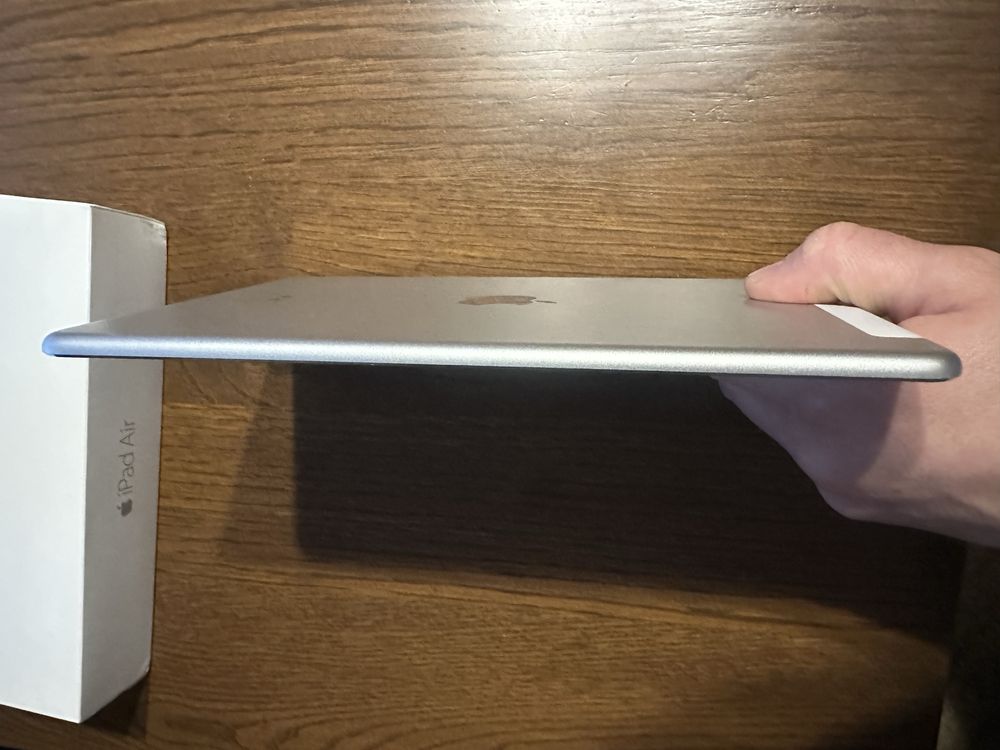 Tablet iPad air 2 wi-fi + cellular 16 GB Silver A1567