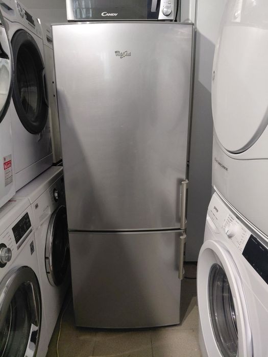 Холодильник Whirlpool