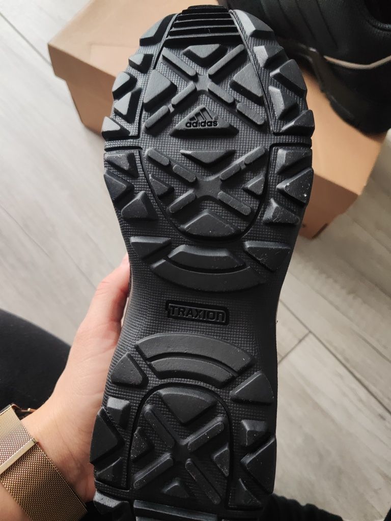 Nowe buty trekkingowe Adidas Terrex