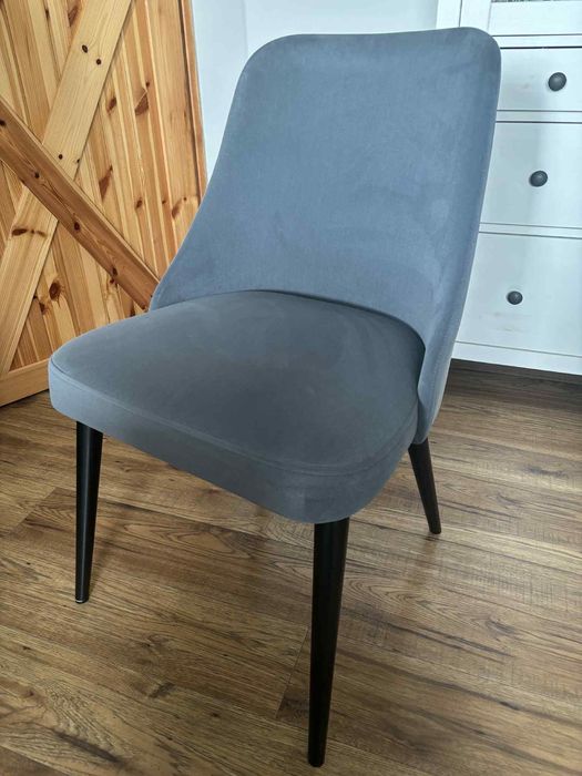 Sprzedam krzesla 2 szt