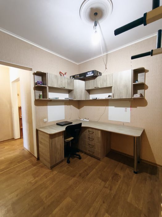 3-к з газовим автономним опаленням, меблями та технікою! Лівий берег