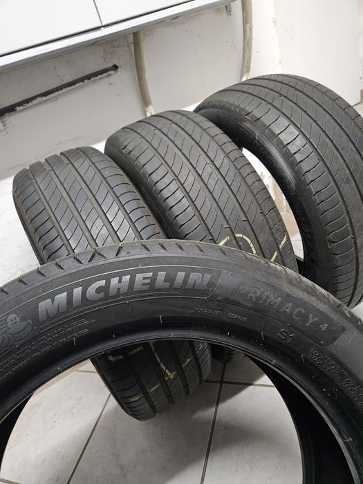 Шини Michelin 205 55 17