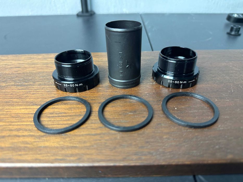 Korba alu 40T 175mm + wkład Hollowtech - jedna tarcza