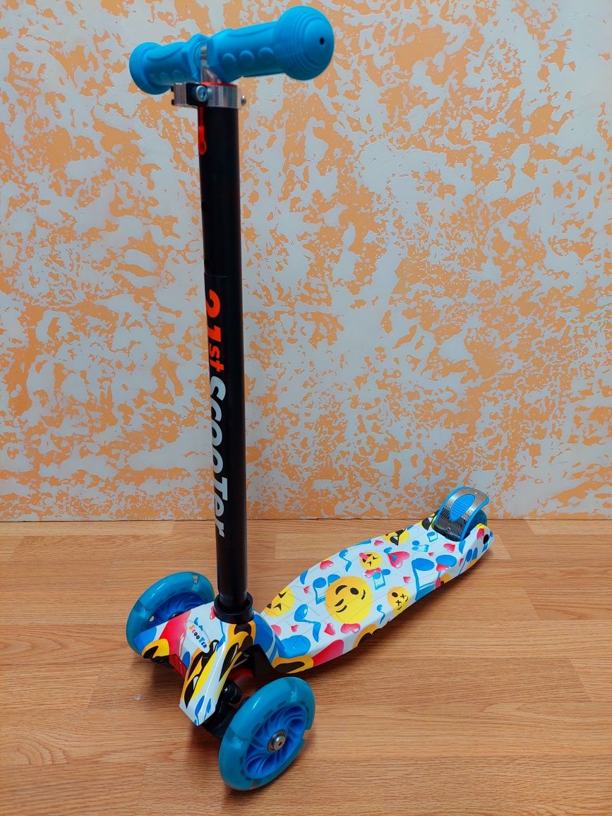 Львів! Самокат ITRIKE Scooter Maxi