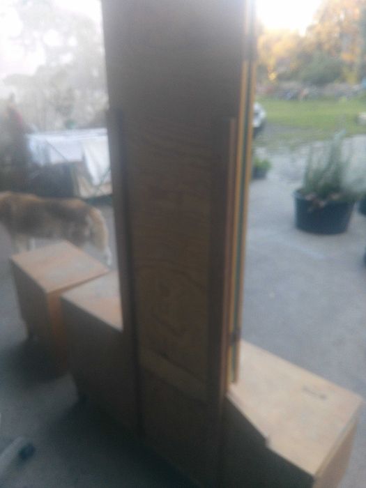 toaletka szafka lustro