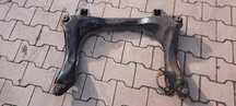Audi 80 B4 Sanki przednie Belka