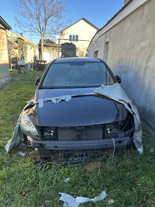 Hyundai i30/1.4 benz