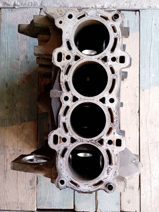 Блок двигателя Ford Форд Фиеста, 1.4 -2006 г.в.