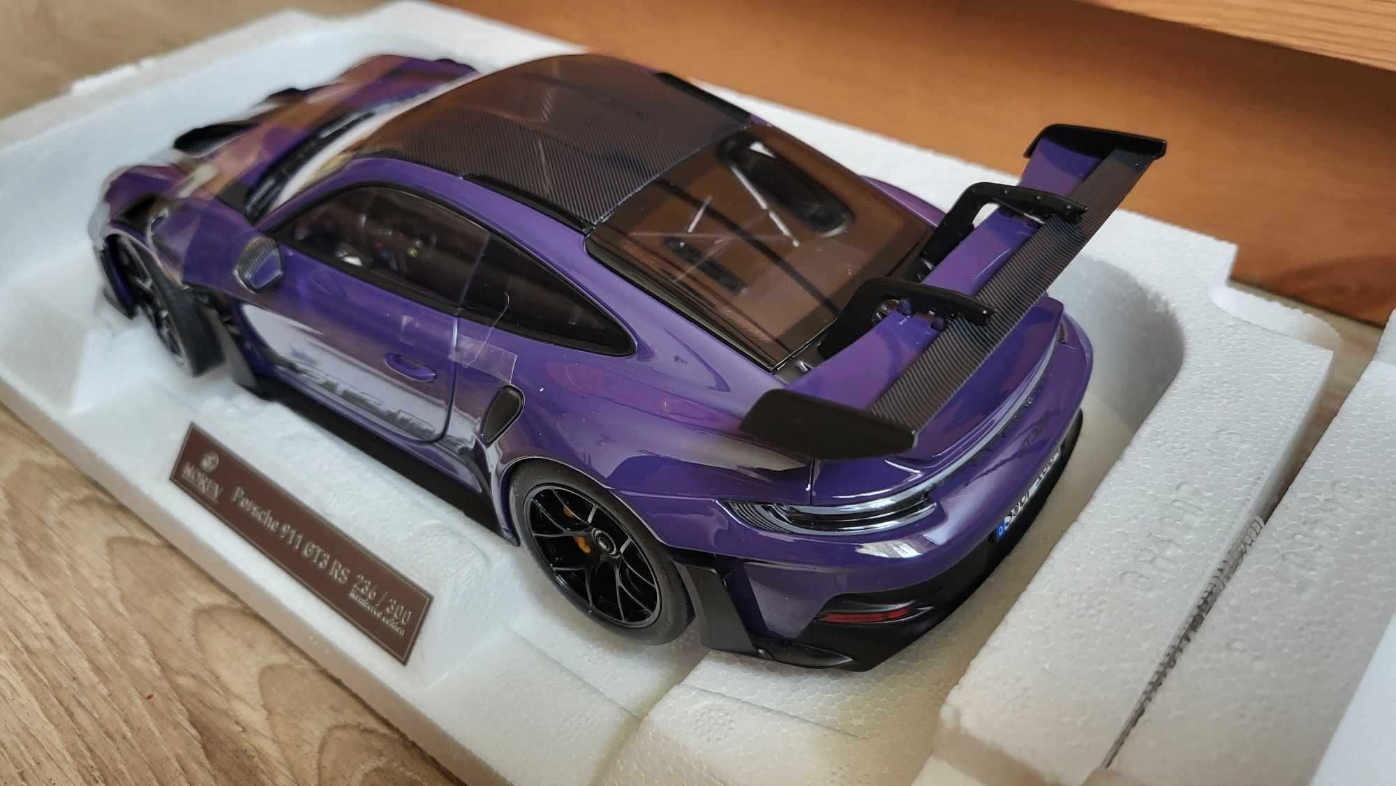 Norev - 1/18 Porsche 911 992 GT3 RS Weissach Ultraviolet