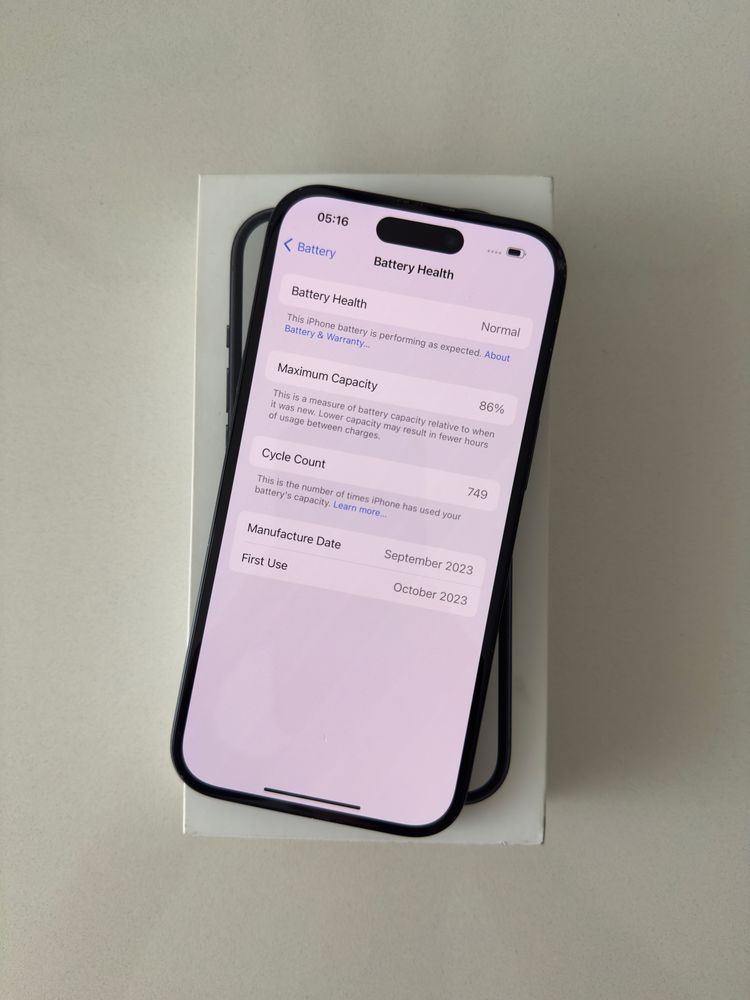 Apple iPhone 15 256GB 87% “ preto “ + caixa e capa