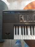 Roland E-20 keyboard organy