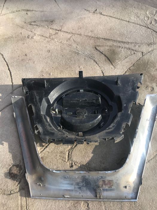 Решотка радиатора Nissan Qashqai j10 решітка Кашкай