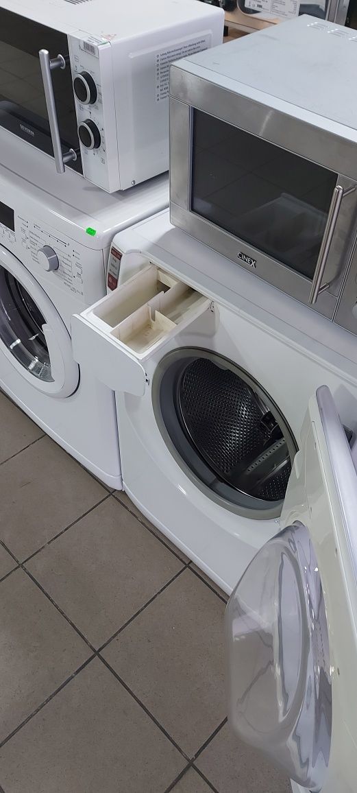 Пральна машина Ariston 6кг 0,55 AQXL 105 CSI