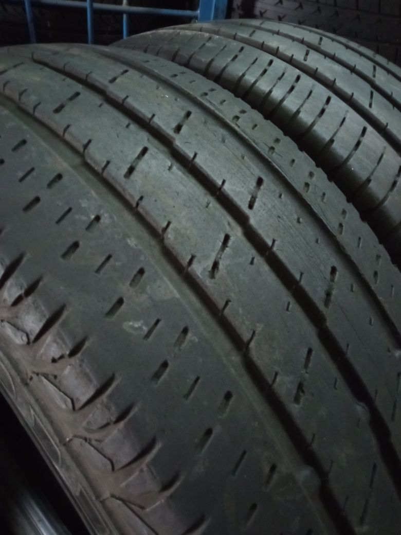 Літні шини б/у 235/60 R17C 117/115R Continental Vanco 2 (склад) грузов