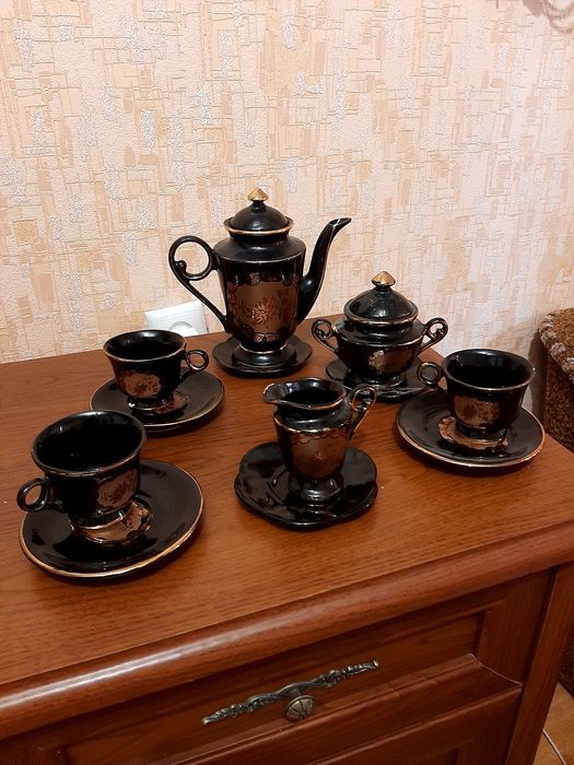 Прдам сервіз та все що на фото