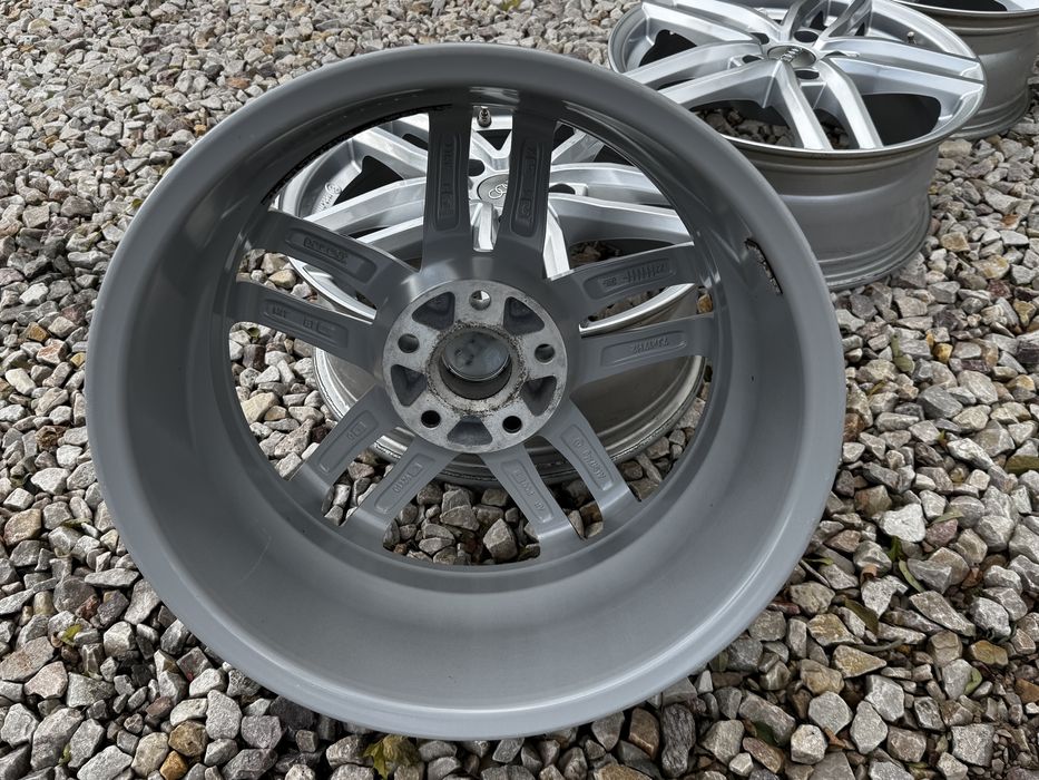 PIĘKNE Oryginalne OE Alufelgi 17" 5x112 Audi Vw Volkswagen Skoda Seat