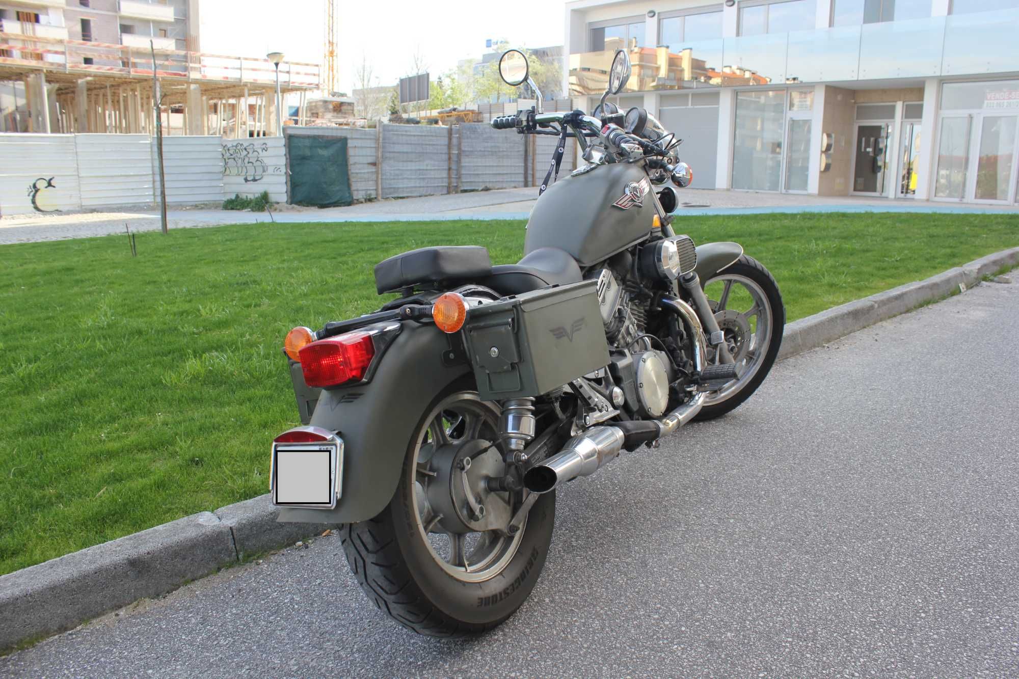 Kawasaki Vulcan VN 750