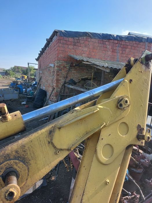 Запчастини , для ескаватора юмз.Гідроциліндри.