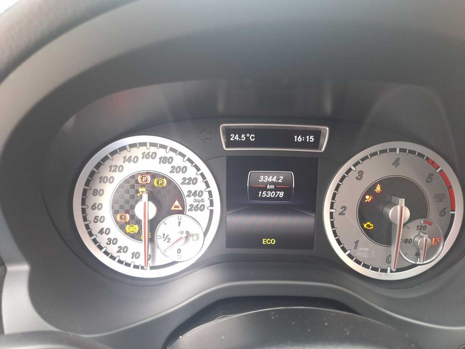 Mercedes-Benz A180 CDI AMG Line 2014 – Nacional – Excelente estado