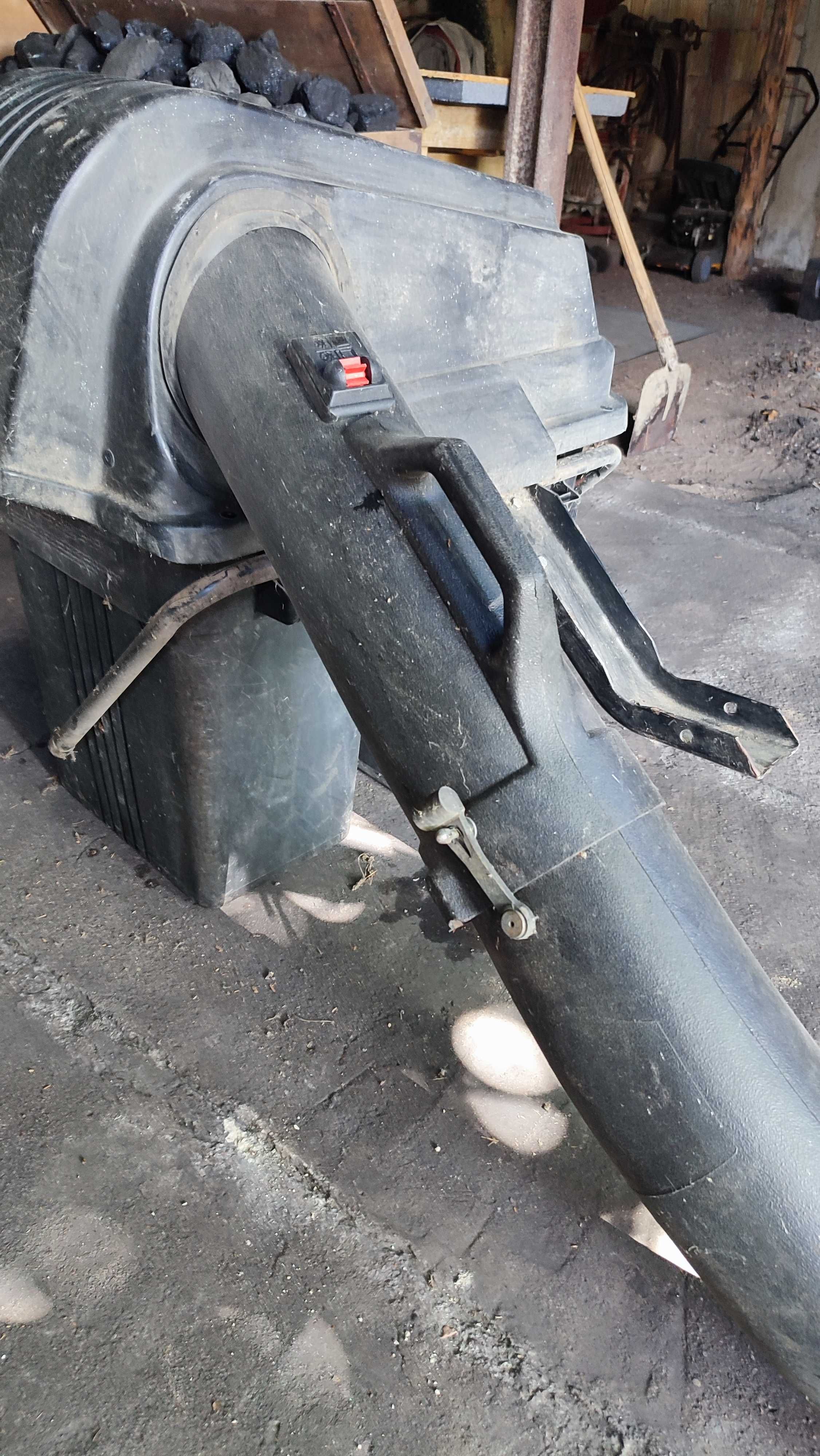 Kosz do traktorka kosiarki husqvarna na trawę