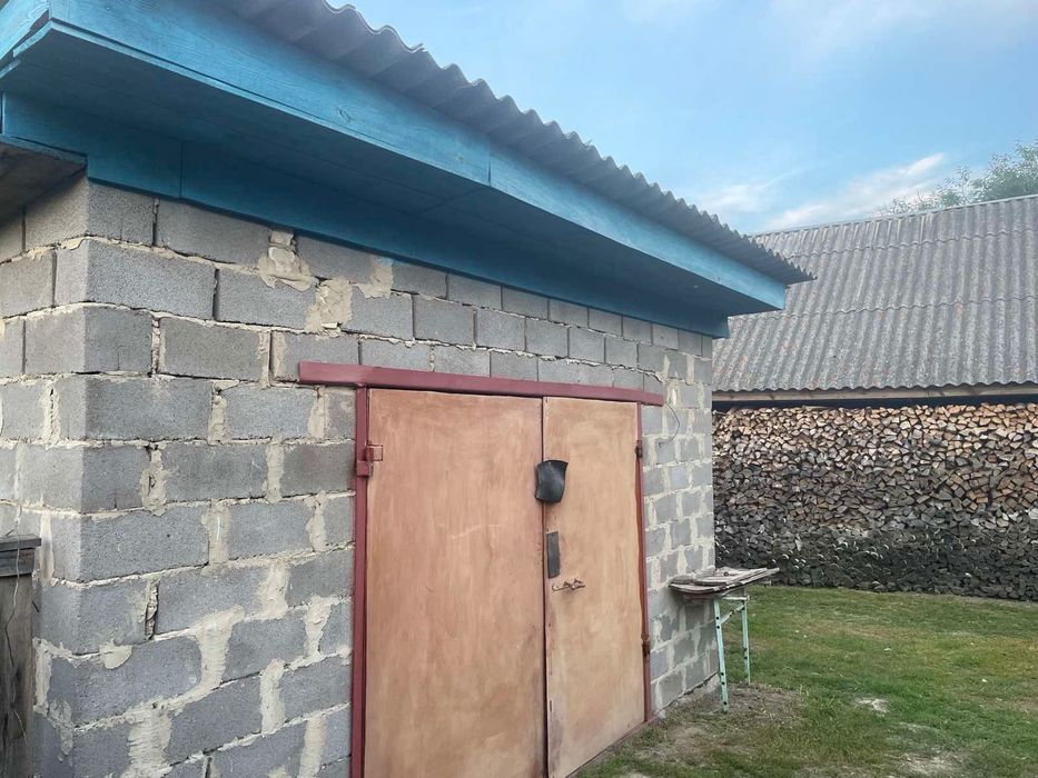 Будинок Михайлівка Коростенський р-н можливе РОЗТЕРМІНУВАННЯ!!!