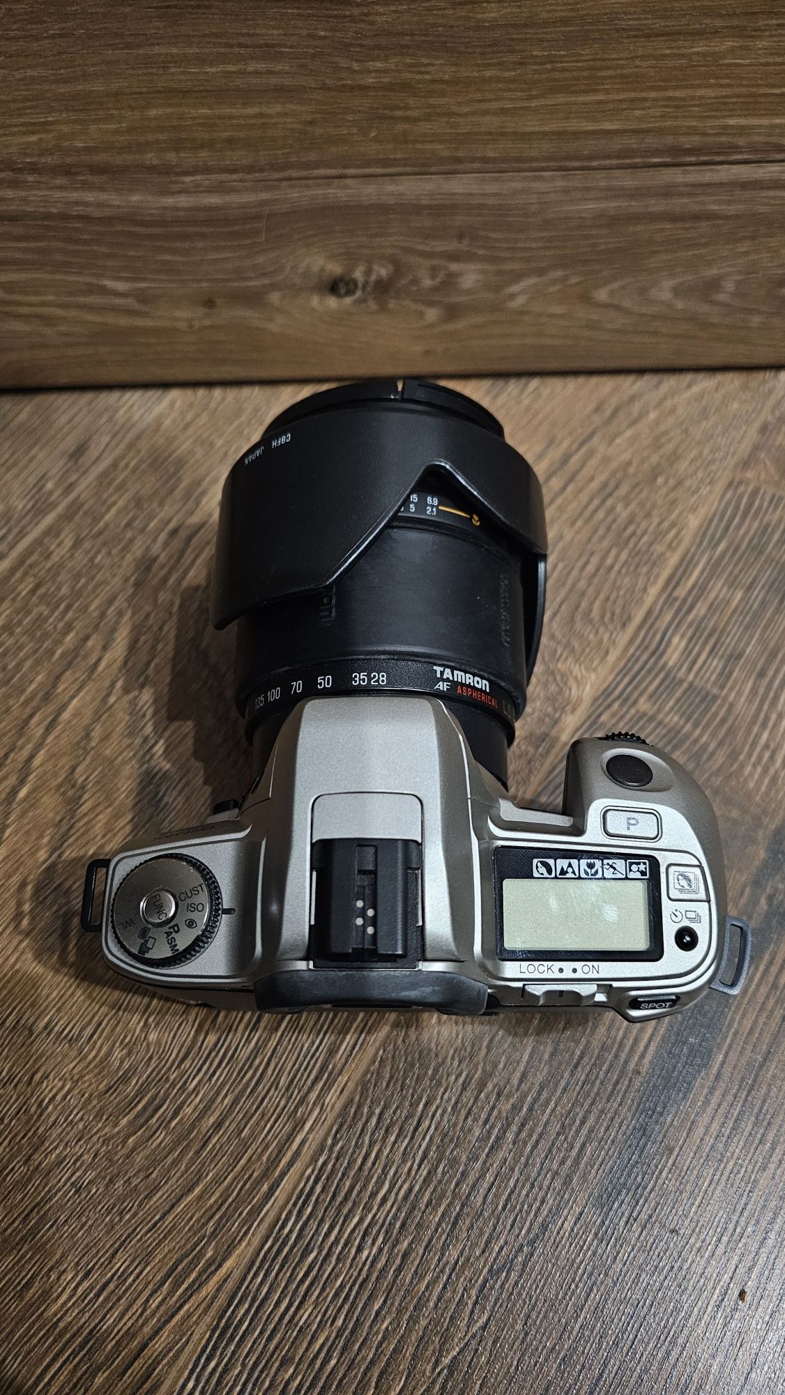 Aparat fotograficzny Minolta Dynax 505si obiektyw Tamron 28-200mm
