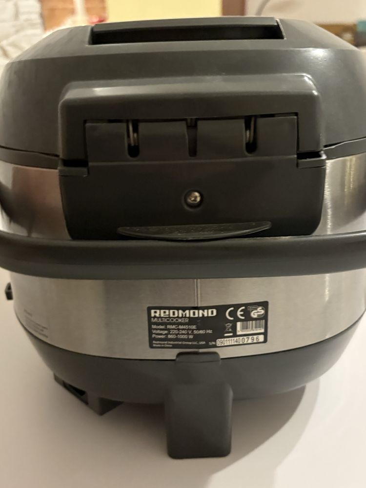 Multicooker Redmond RMC-M4510E typu, AirFryer, Thermomix