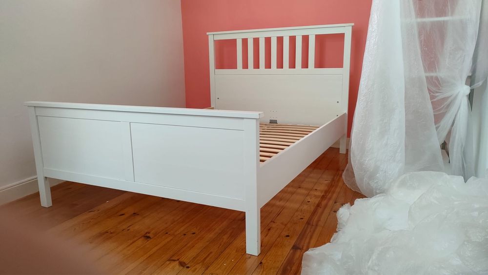 Cama de casal de madeira 140x200