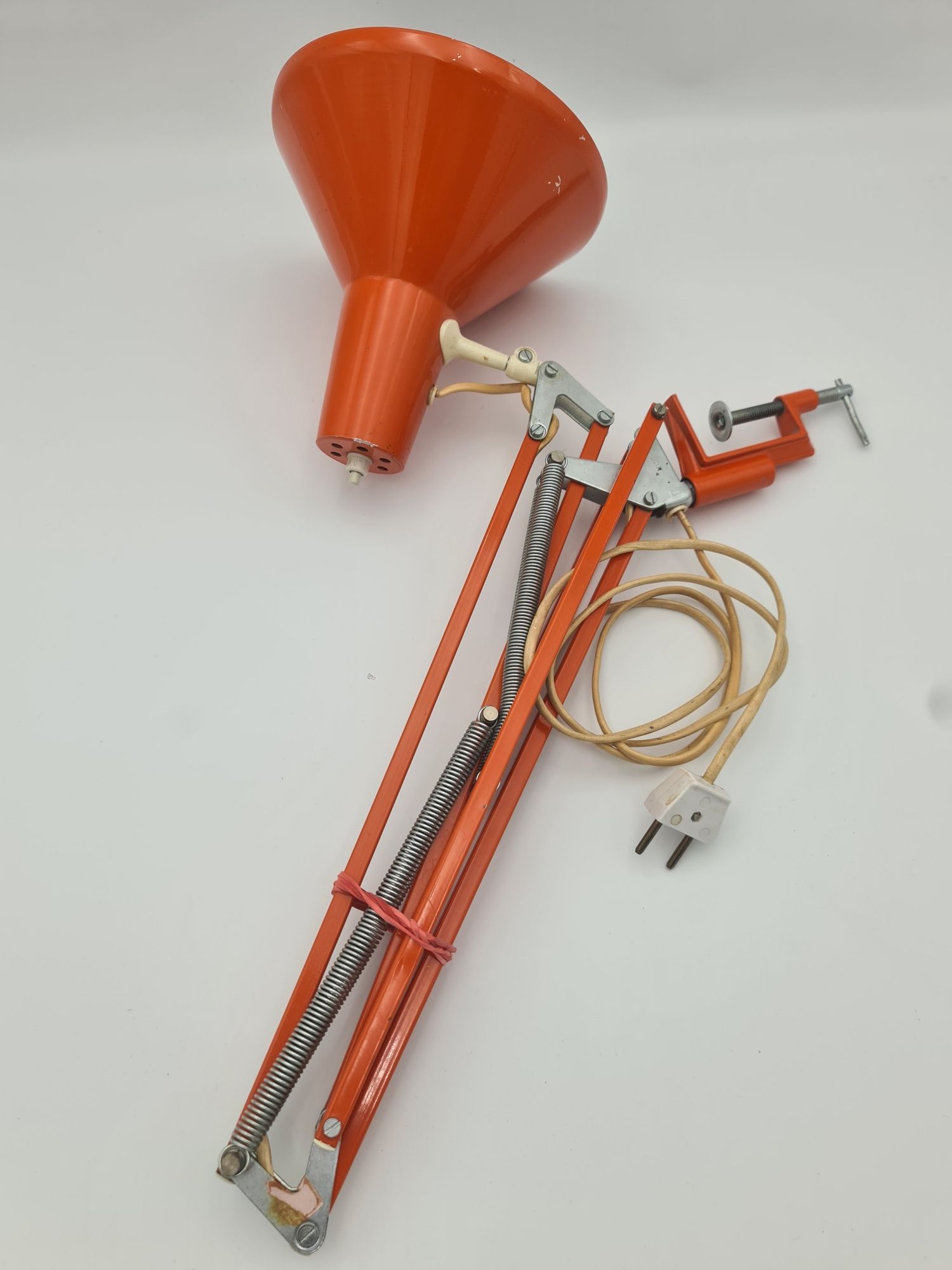 Stare lampy kreślarskie Luxo oraz HCF Denmark