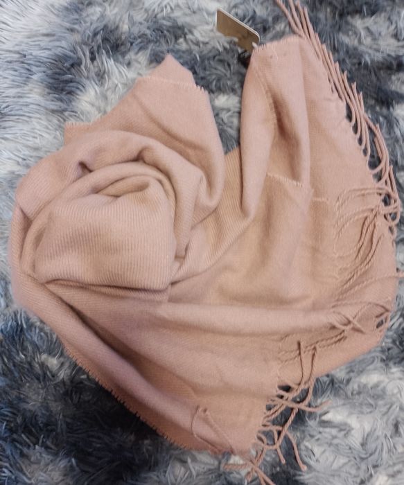 Шалик, палантин,шарф об'ємний.