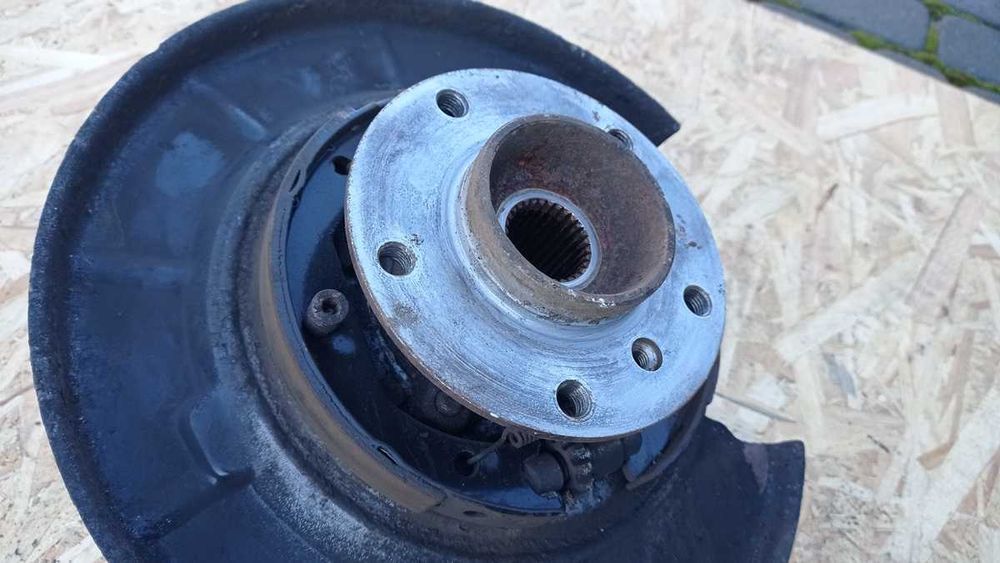 Zwrotnica Zwrotnice Piasty Lewy Tył lewa bmw e39 Sedan świętokrzyskie