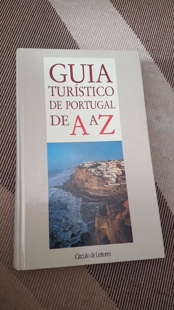 Livro Guia Turístico de Portugal de A a Z