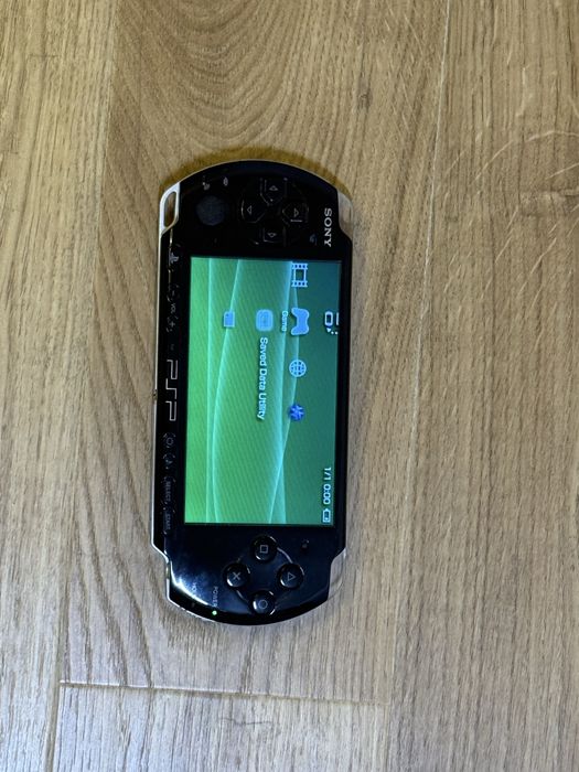 Psp 3000 slim and lite