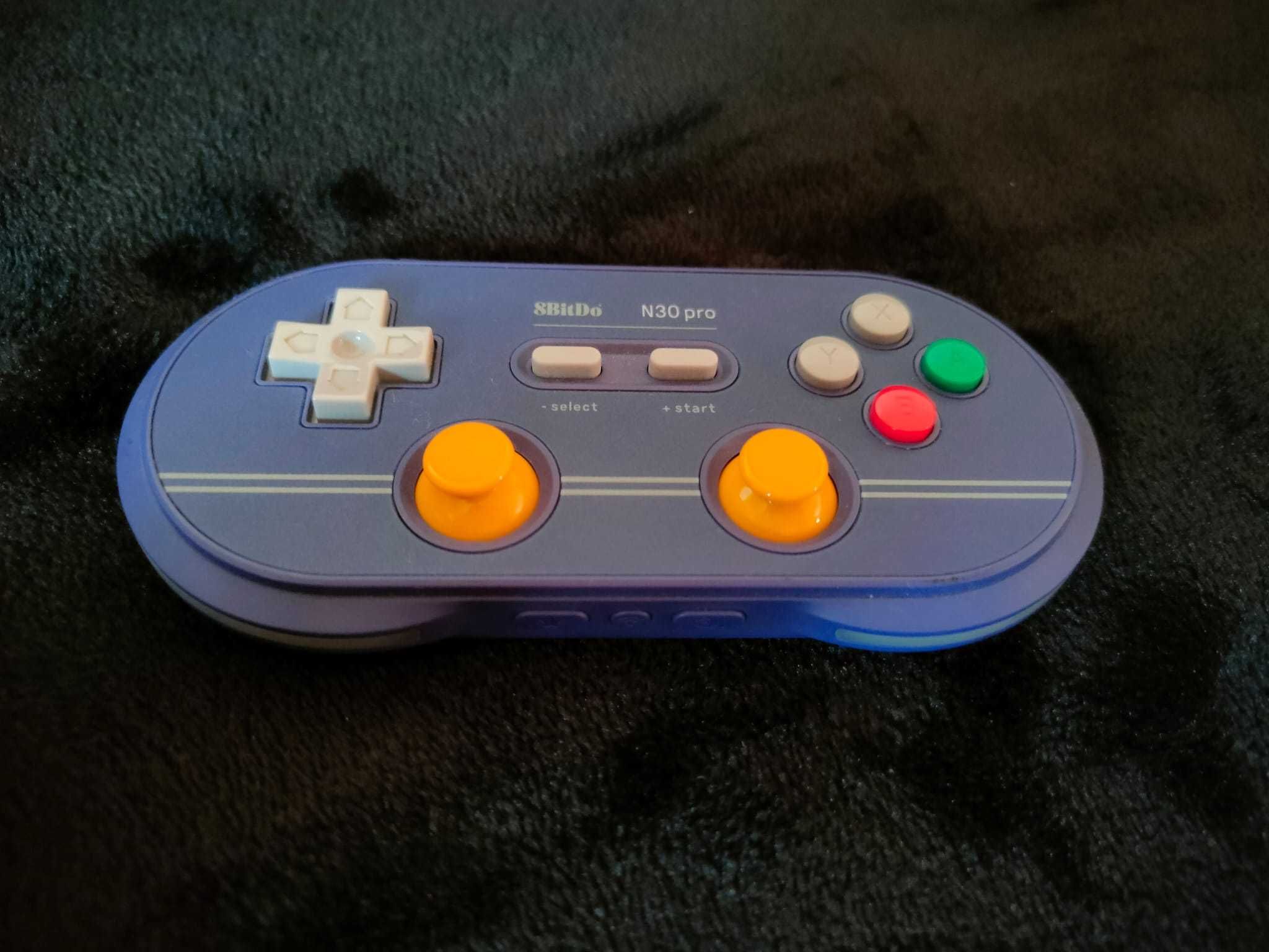 Pad / Controller / Kontroler 8bitdo N30 Pro 2 w kolorze GameCube