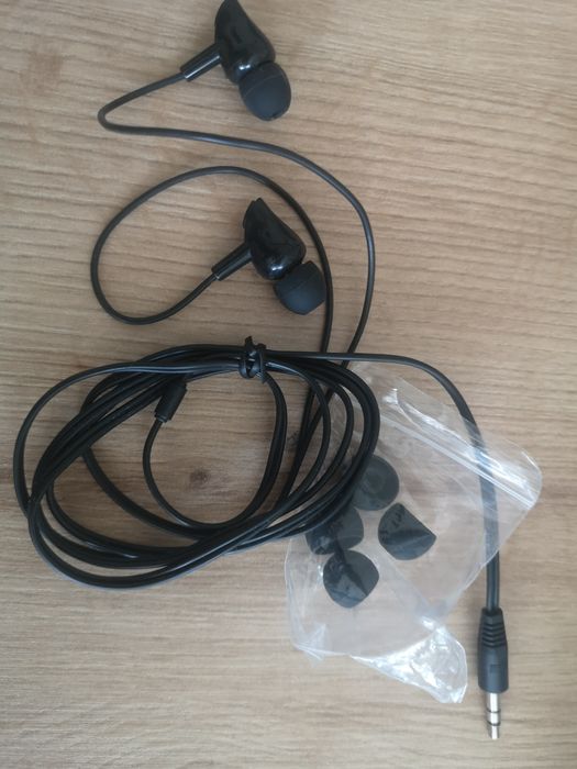 Słuchawki dokanałowe, jack 3,5.