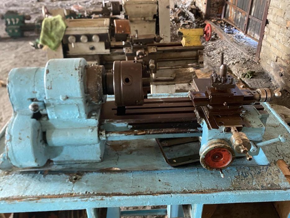 настольный токарно-винторезный станок ТВ-16