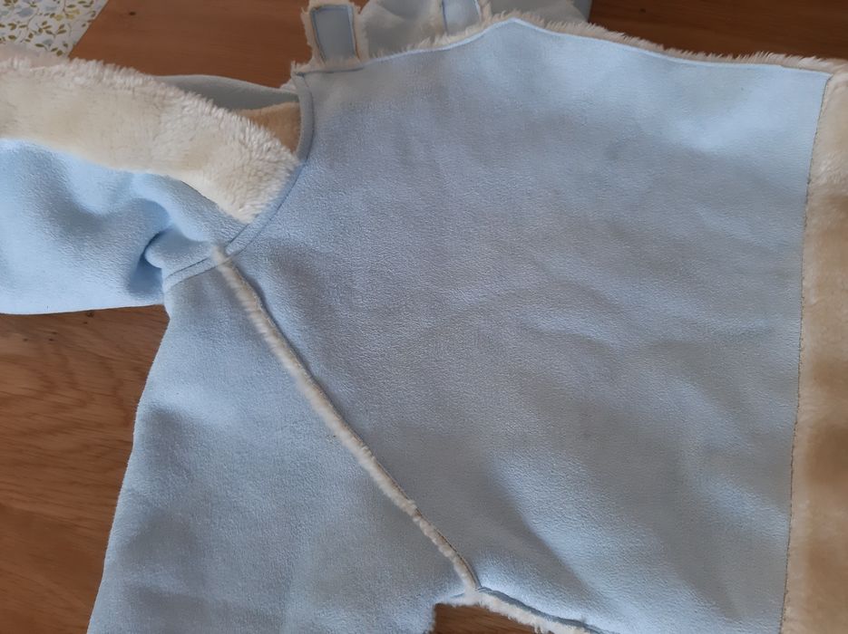 Kożuszek niebieski 6-9 mcy rozm. 74 kurteczka zimowa ciepła