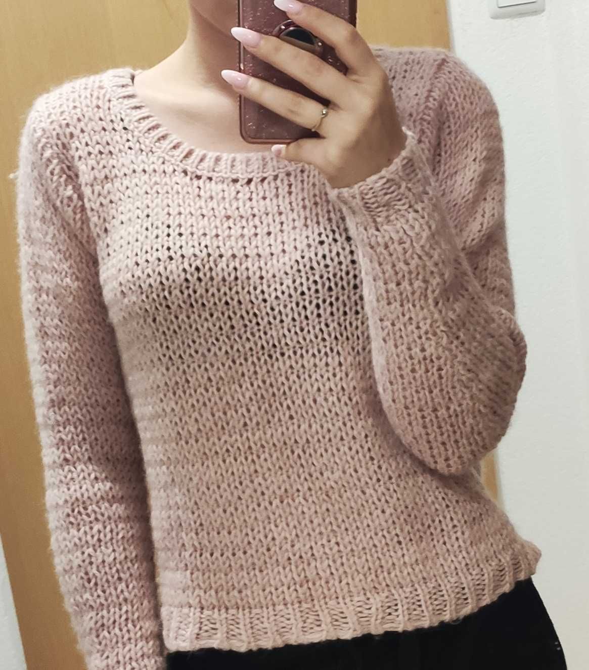 Tally Weijl r.M modny blogerski crop top sweterek wełniany pudrowy róż