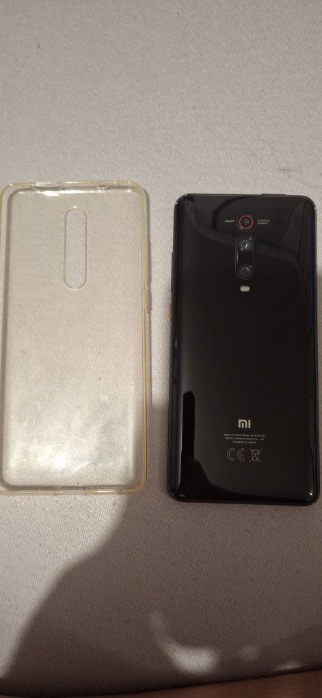 Xiaomi mi 9t 6/128 без трещин