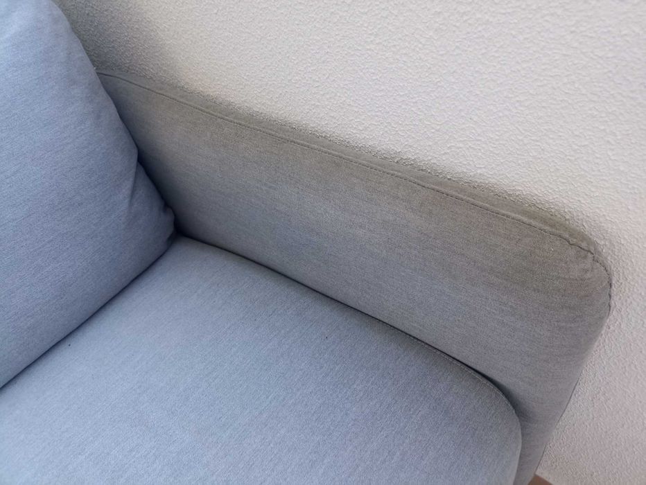 Sofá 2 lugares IKEA ANGERSBY