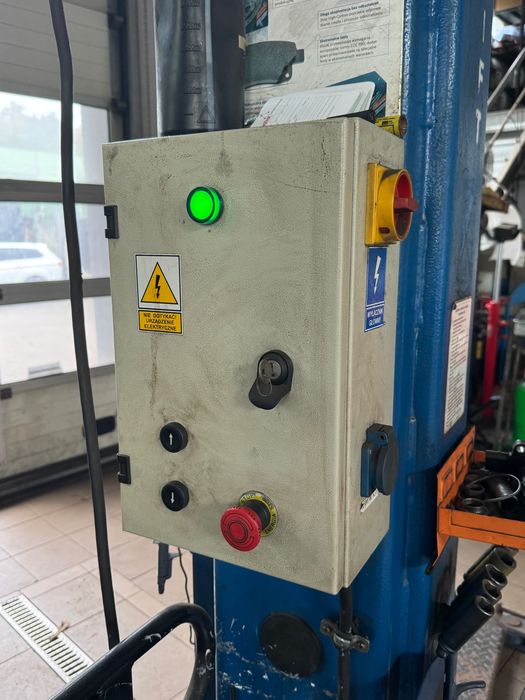 Podnośnik jednokolumnowy Car Lift Polski