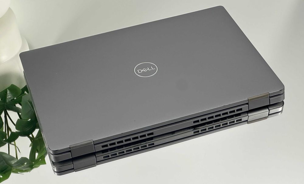 Zniewalający Laptop Dell Latitude 5320 i5-1145g7 FHD 16GB 256GB Netlix