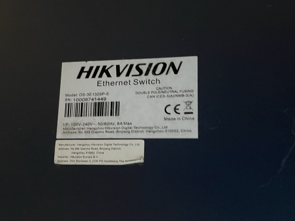 hikvision Switch 24 portowy DS-3E1326P-EI