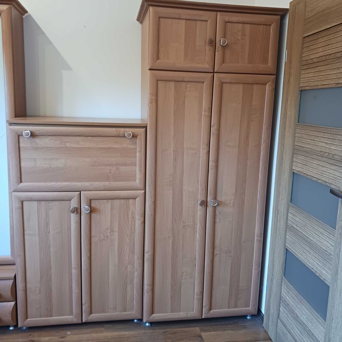 szafa plus komoda stan bardzo dobry