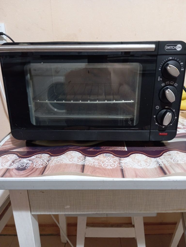 Продам духовку !