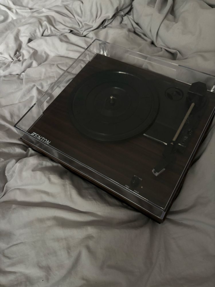 Gramofon FENTON RP112D
