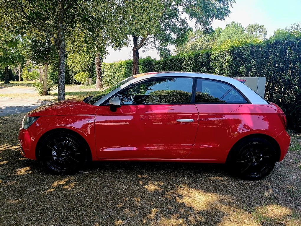 Audi A1 1.6 tdi S-LINE C/GPS