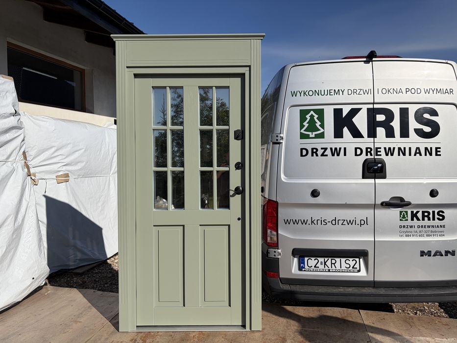 Drzwi zewnętrzne drewniane OD RĘKI Klamka schlage czyste powietrze